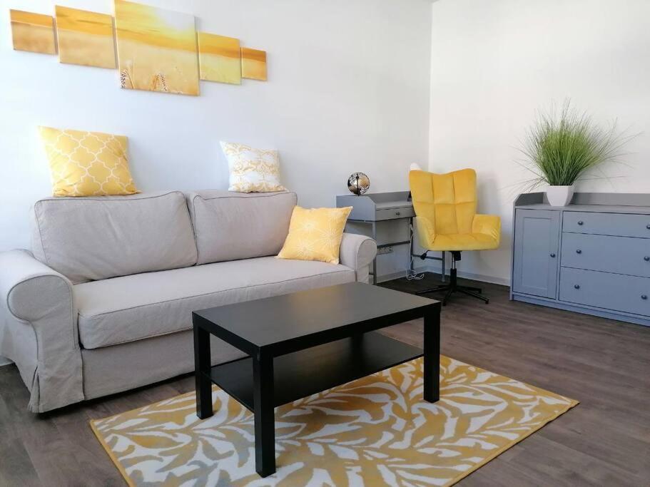 Cozy City Apartment Senftenberg Esterno foto